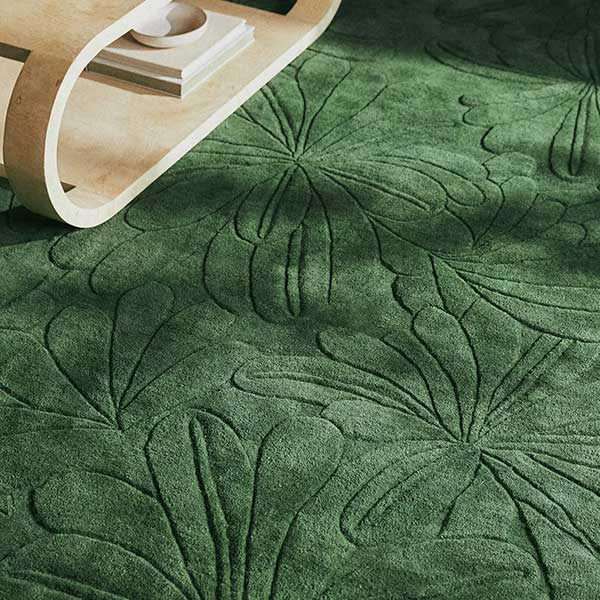 Hand-Tufted Sculpted Daisy Rug