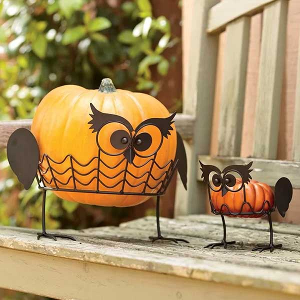 2 Piece Owl Pumpkin Holders Figurine Set